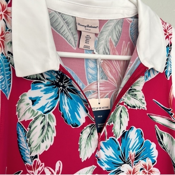 Never worn Tommy Bahama Red Floral Sleeveless Blouse size large - Picture 2 of 6